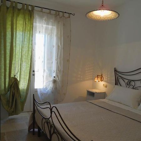 B&B Lamascopone Fasano Szoba fotó